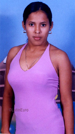 Date this young Honduras girl Leyla from  N2896