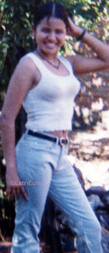 Date this hot Honduras girl Delsy from Choluteca N3394
