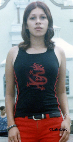 Date this passionate Honduras girl Iris from  N3450