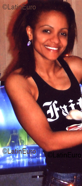 Date this delightful France girl Juliette from  N573