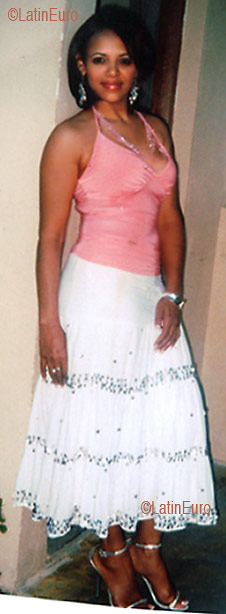 Date this foxy Any Country girl Raysa from  N644