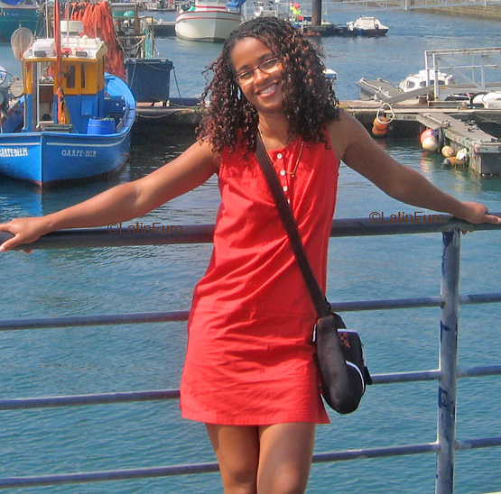 Date this hot France girl Nadeche from  N695