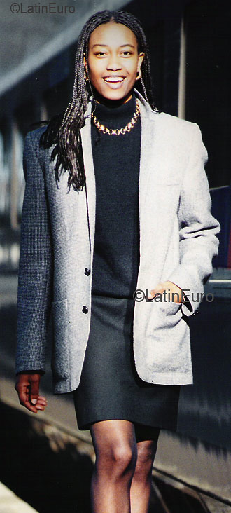 Date this stunning Any Country girl Luhanne from  N729