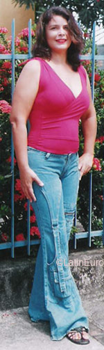 Date this hot Brazil girl Isabelle from  B6335