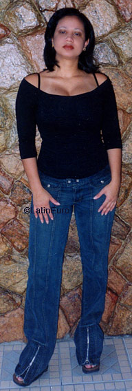 Date this pretty Brazil girl Michelle from RIO DE JANEIRO B6640