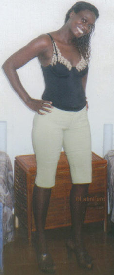 Date this beautiful Brazil girl Ana from SALVADOR B6660