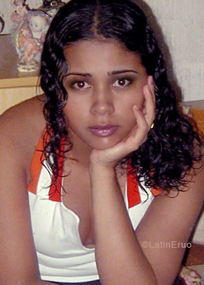 Date this beautiful Brazil girl Samara from GOIANIA B6798