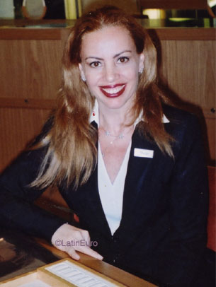 Date this stunning Brazil girl Maria from RIO DE JANEIRO B7601