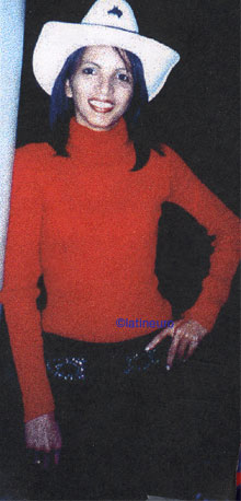 Date this happy Brazil girl Maria from MONTES CLAROS B7895