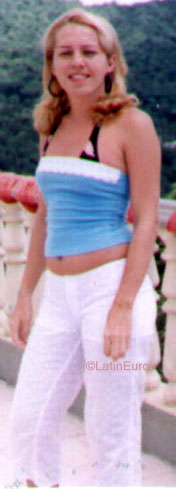 Date this good-looking Brazil girl Meuri from  B8073