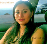happy Mexico girl  from Cancun N-985