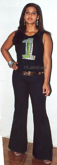 Date this fun Brazil girl Eliana from FEIRA DE SANTANA B9868