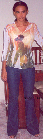 Date this stunning Brazil girl Maria from PARAISO B9980