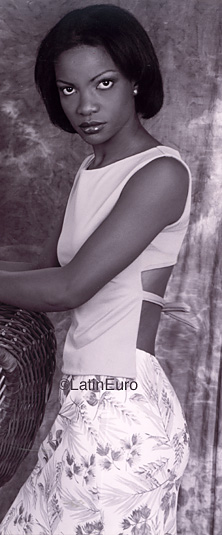 Date this voluptuous Brazil girl Sonia from CONTAGEM B9957