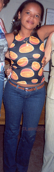 Date this athletic Brazil girl Valeria from SAO LUIS B9954