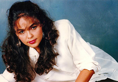 Date this passionate Brazil girl Goreth from  B9984