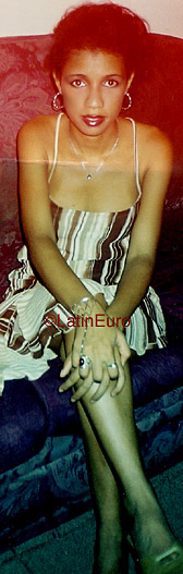 Date this passionate Brazil girl Anna from RECIFE B9724