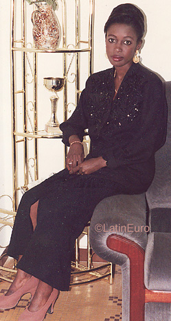 Date this pretty Any Country girl Ramatoulaye from Dakar N3789