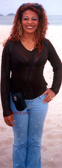 Date this lovely Brazil girl Josete from VIDIGAL B9683