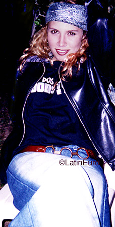 Date this exotic Brazil girl Paula from IGUAPE B9706