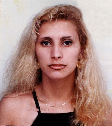 Date this sensual Brazil girl Eliana from SANTA CATARINA B9613