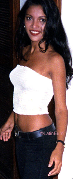 Date this passionate Brazil girl Maria from PARAUAPEBAS B9436