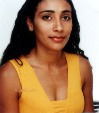 Date this sultry Brazil girl Ieda from OLINDA B9083