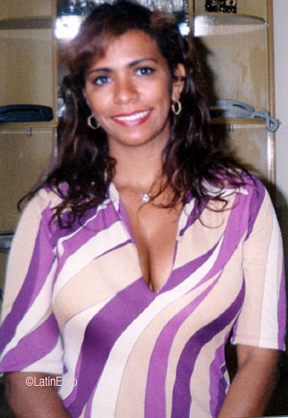 Date this beautiful Brazil girl Maria from JARDIM B8963