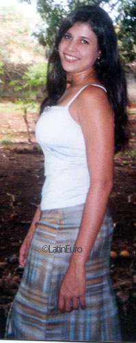 Date this beautiful Brazil girl Clecia from CATARINA B8853