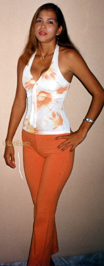 Date this funny Brazil girl Lilian from CASTANHAL B8845