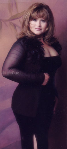 Date this sultry United States girl Sandra from Laredo N3629