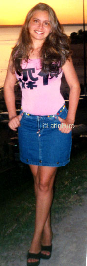 Date this hard body Brazil girl Elionete from MANAUS B8805