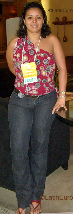 Date this pretty Brazil girl Luciene from Rio de Janeiro BR68