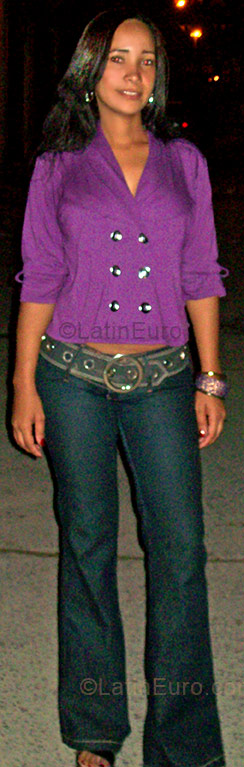 Date this young Brazil girl Sandra from Salvador BR204