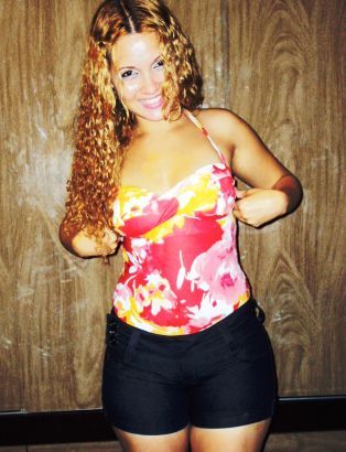 Date this good-looking Brazil girl ANA CRISTINA from Aracaju IT3