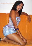 attractive Brazil girl Jamira Evelen from Rio de Janeiro BR742