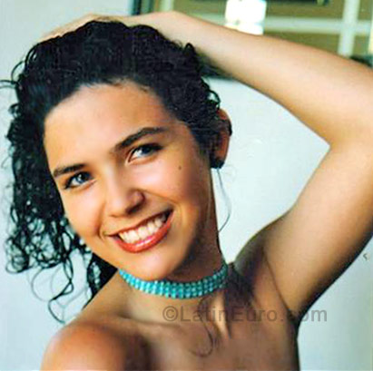 Date this sensual Brazil girl Isabella from Campinas BR758