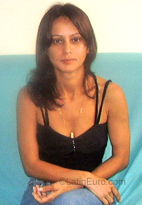 Date this happy Brazil girl Cleusa from Avare BR913