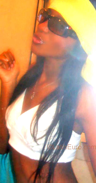 Date this sensual Brazil girl Isabela from Campo Grande BR921