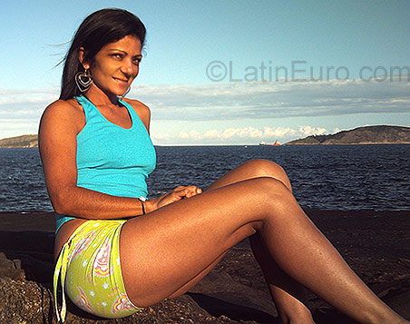 Date this exotic Brazil girl Edneide Francisca from Rio de Janeiro BR1091
