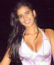 Date this attractive Brazil girl Edmara from Ponte Nova BR1224