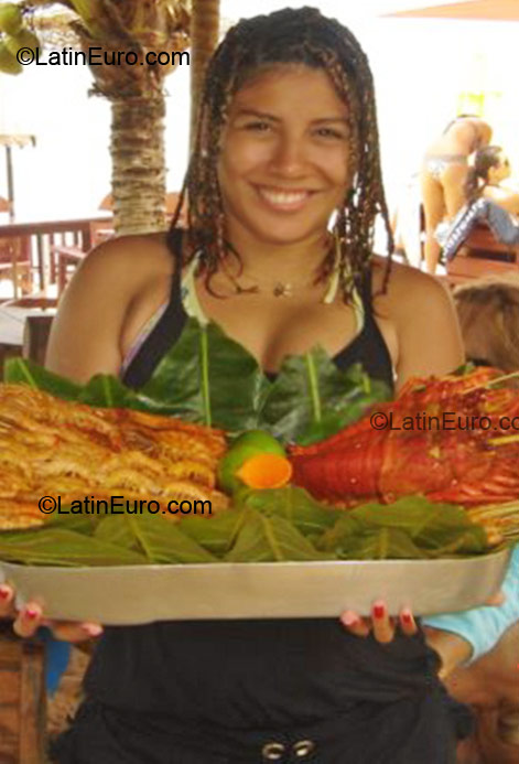 Date this cute Brazil girl Jordanna from Rio Verde BR1249