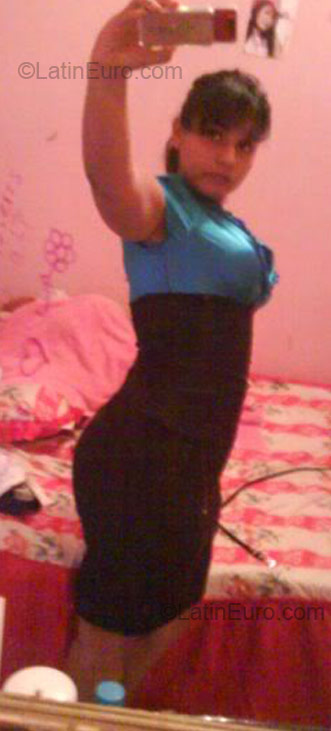 Date this athletic Mexico girl Reyna from Culiacan MX65