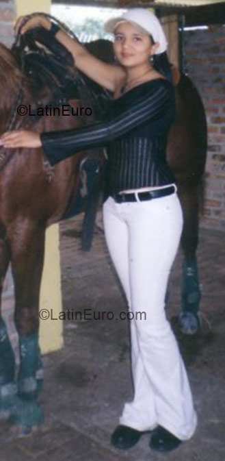Date this exotic Colombia girl Yuri Marcela from Villavicencio CO1351