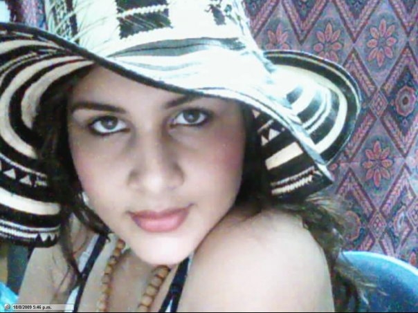 Date this cute Colombia girl Nana from Ibague CO1371