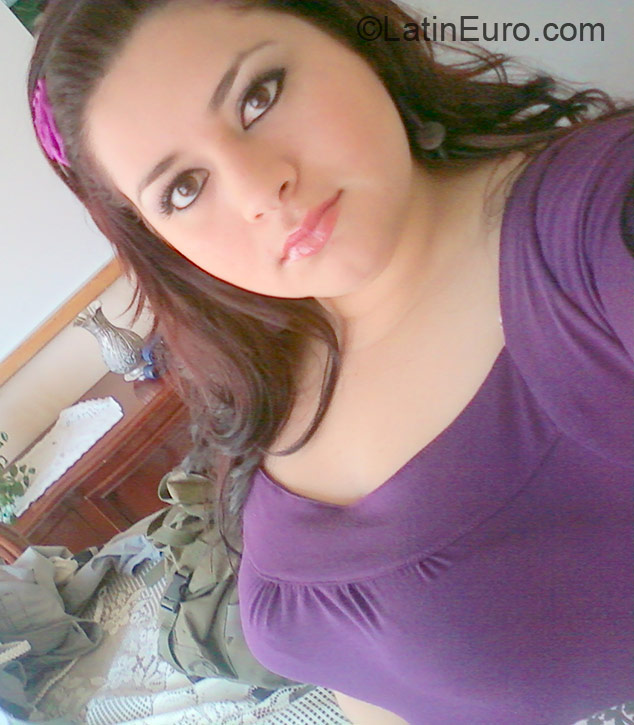 Date this funny Colombia girl Stela from Medellin CO1593