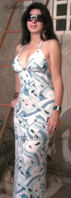 Date this voluptuous Brazil girl Sandra Cristina from Brasilia BR1891