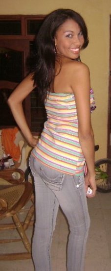 Date this foxy Colombia girl CINDY from Barranquilla CO1781