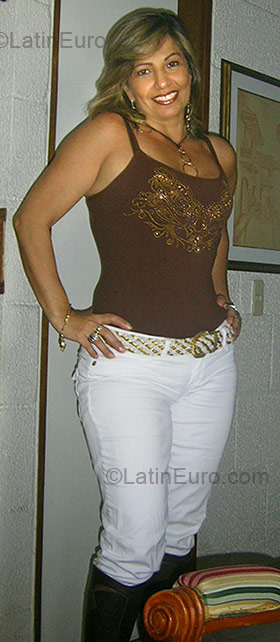 Date this charming Colombia girl Sandra from Medellin CO1832