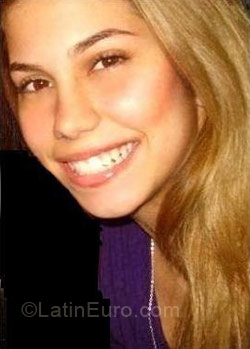 Date this charming Brazil girl Roberta from Fortaleza BR1998